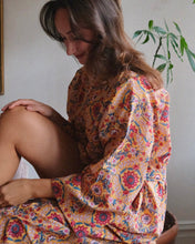 Ladda upp bild till galleriet Morgonrock Sangita