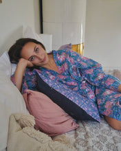 Ladda upp bild till galleriet Morgonrock Astrid
