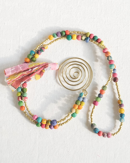 Ladda bild 1 i i galleriläge. Halsband Recycle